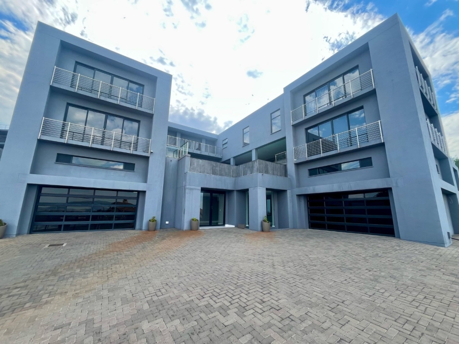 5 Bedroom Property for Sale in Cashan North West